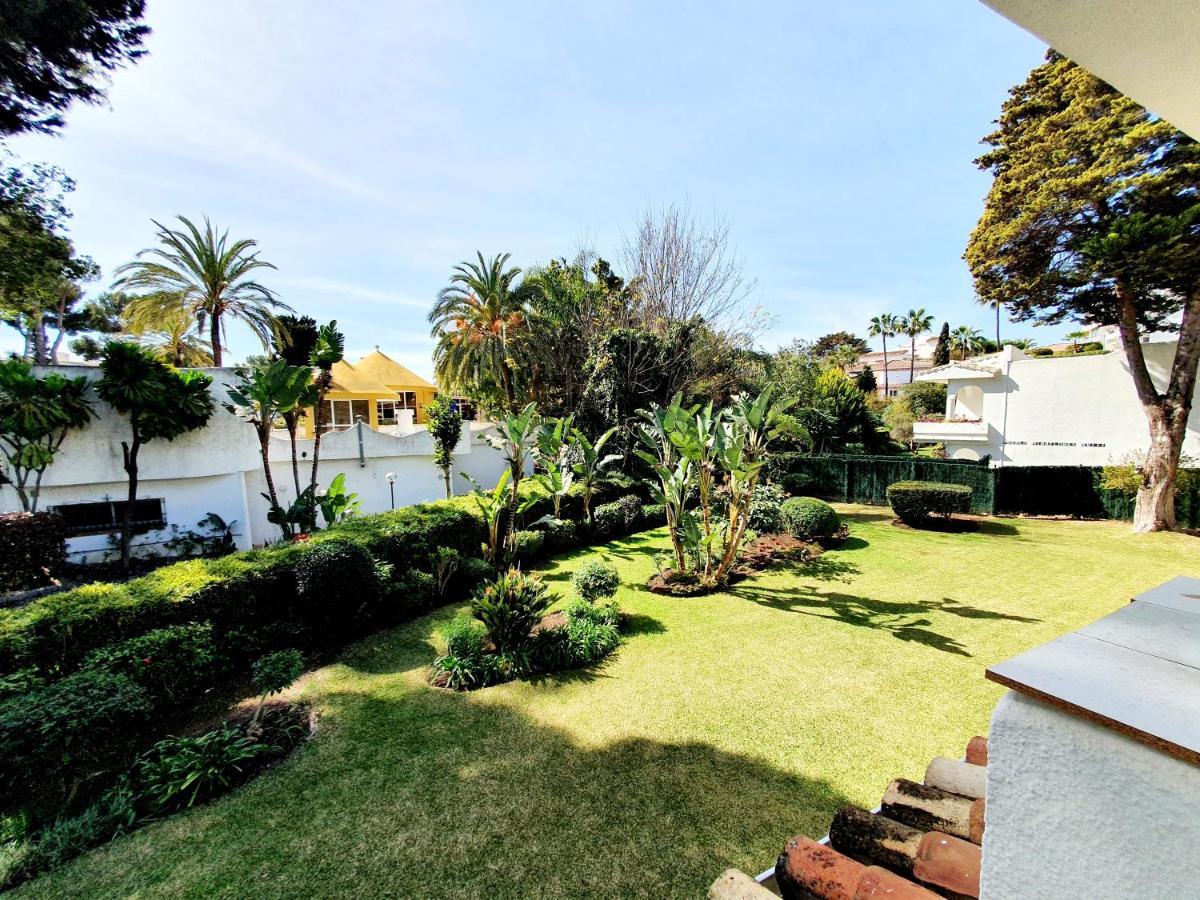 Miraflores Town Studio Sitio de Calahonda Buitenkant foto